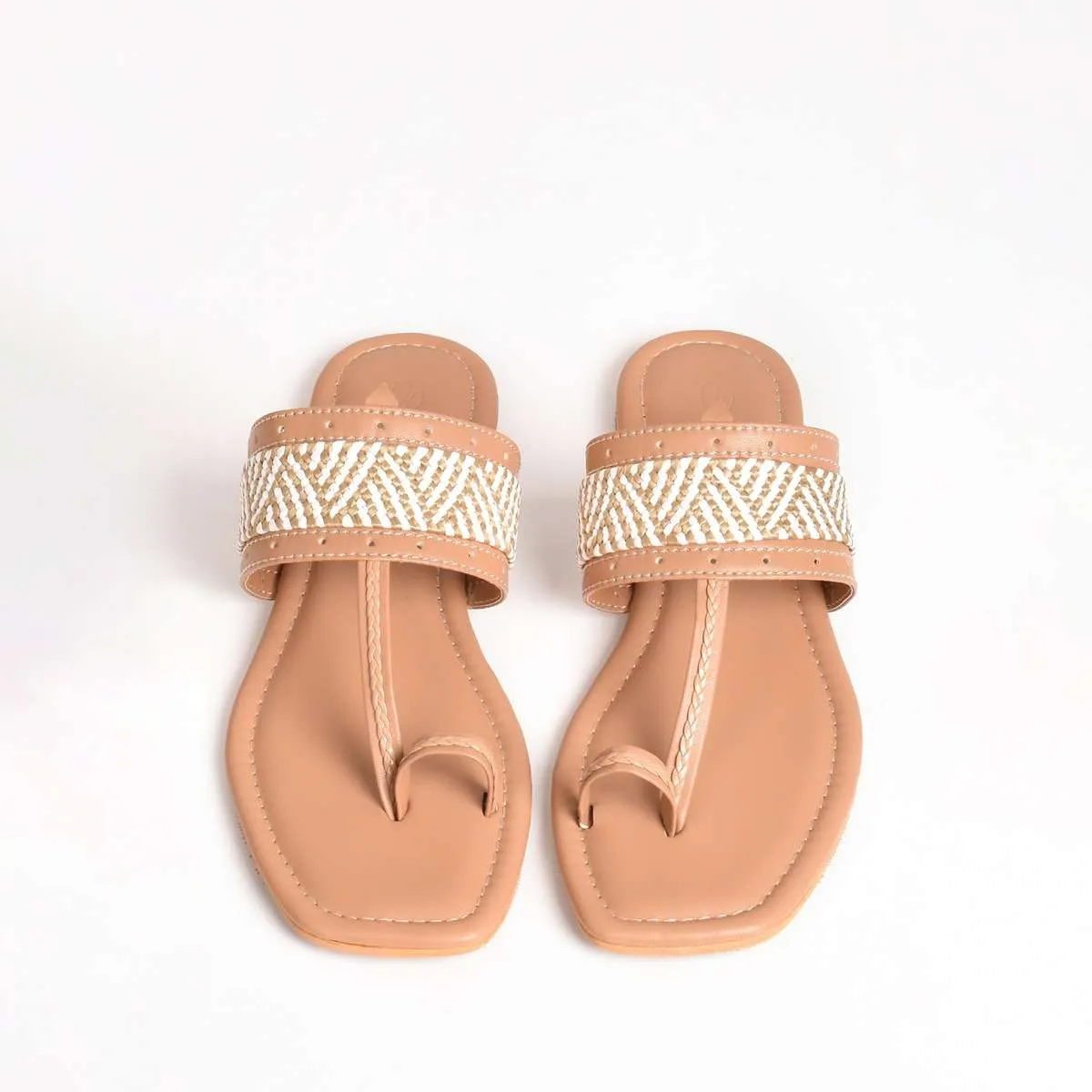 Beige T Shaped Kolhapuri Flats With Geometric Design By Sole House