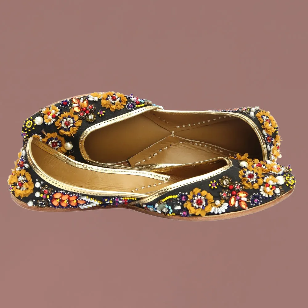 Black Floral Flat Jutti | Intricately Designed | Wedding & Festivities