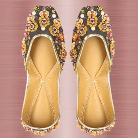 Black Floral Flat Jutti | Intricately Designed | Wedding & Festivities