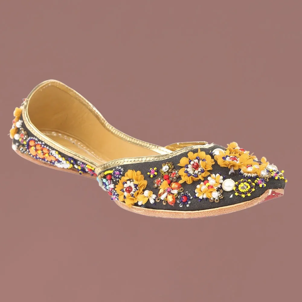 Black Floral Flat Jutti | Intricately Designed | Wedding & Festivities