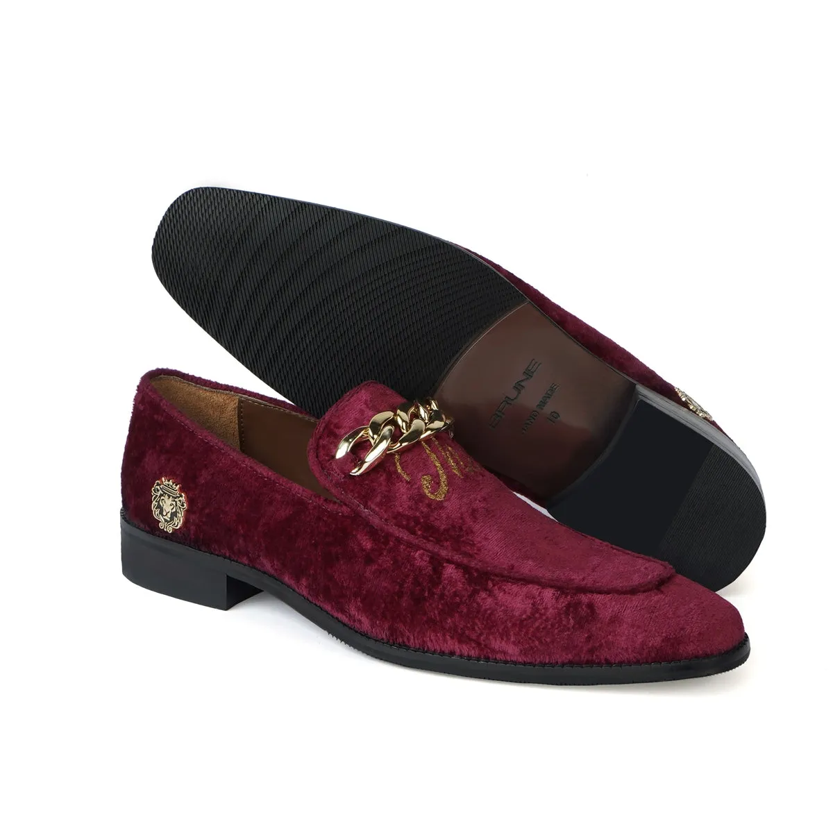 Royal Embroidered 'The King' Crafted Initial With Gold Chain Maroon Velvet Slip-On For Men Brune & Bareskin